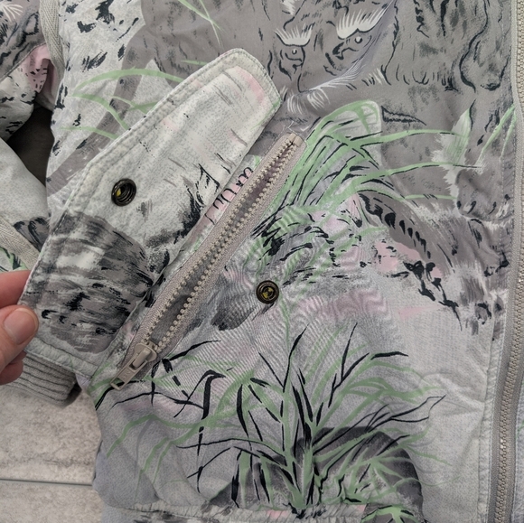 Vintage Women's Grey Tiger All over Print Winter Coat Size Large Y2K - Picture 3 of 14